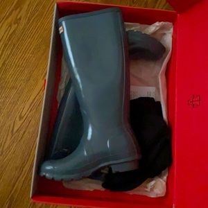 Women’s size 6.5 Hunter Rain Boots